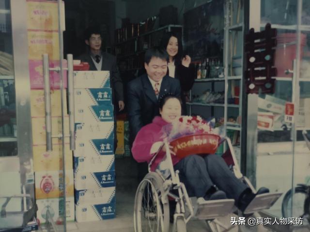 命運自己主宰！她年少遇意外「被判再也站不起來」不氣餒　50歲「坐輪椅遊遍天下」 比年輕更熱愛生命