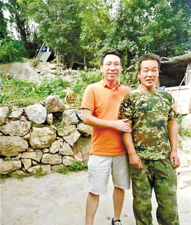 10元救命錢！少年飢寒交迫「路過大哥哥贈10塊」　他為報恩「苦尋恩人22年」結局暖哭網