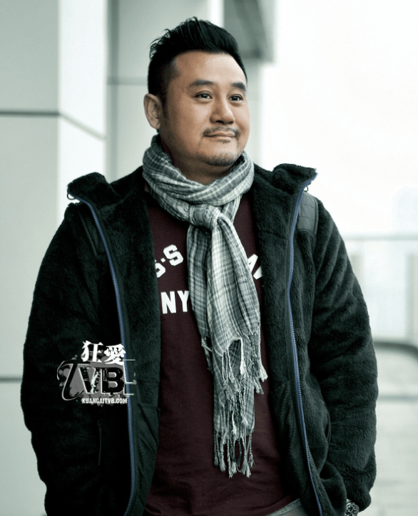 資深男星打拚29年「被經紀公司解約」零收入陷低谷　「為妻小轉行開餐廳」親自送外賣：男人要當家