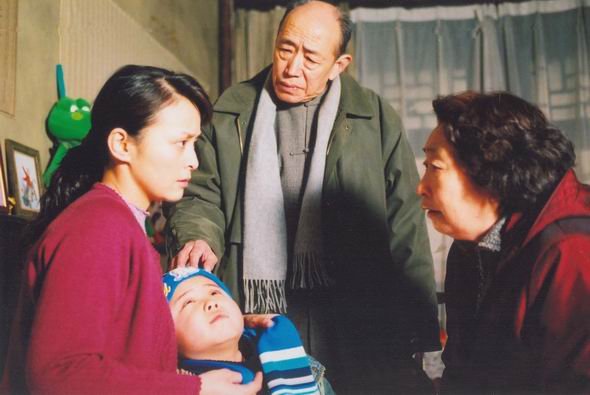 年紀越大感情越疏離？他60歲「毅然和兄弟姐妹絕交」　心寒曝3個「關於親情的痛心事實」：放手後更輕鬆