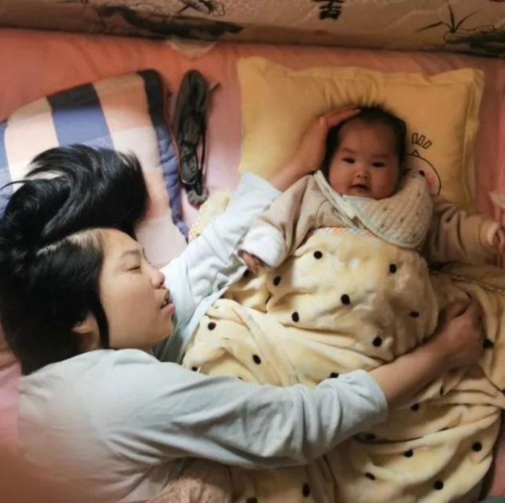 被判活不過40歲！身患絕症「貧困男帶八百塊與她私奔」　走遍世界後修成正果「幸福生活打臉眾人」