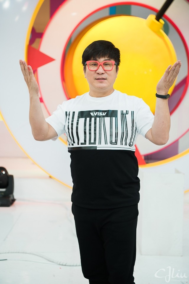 驚爆嚴重隱疾！胡瓜曝「出現不明原因耳鳴」：碰水像被刀刺　醫師搖頭「情況不樂觀」太多人會犯