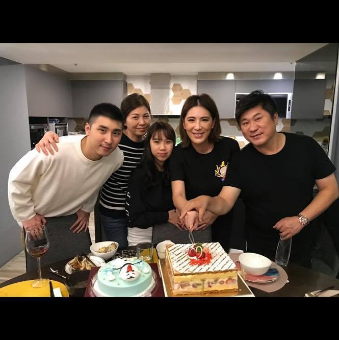 當不了愛人當家人！胡瓜離婚「20年前內幕曝光」　當年「妻子主動放他走」20年情誼惹哭網：最佳前妻