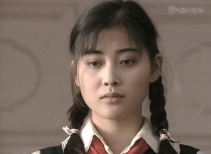 她是娛樂圈第一戀愛腦！閃婚2次「倒貼全副身家」　卻被章子怡羨慕：根本人生贏家