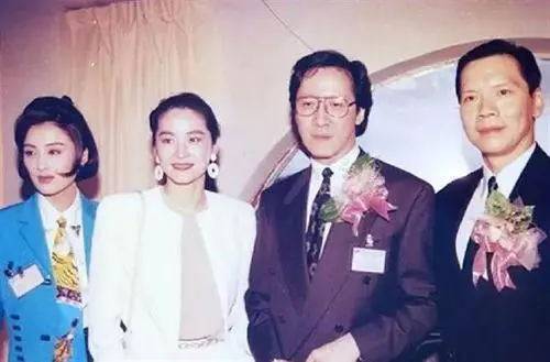 被曝隱婚？53歲張敏衣衫不整「卻被老公要求出鏡」　曾與向華勝「糾葛10年」情史太心酸 
