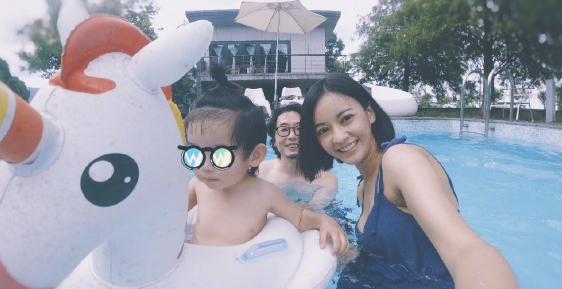 硬核辣媽！陳意涵「產後一個月」就喝酒　意外曝光「新入住的豪宅」超大陽台好敞亮