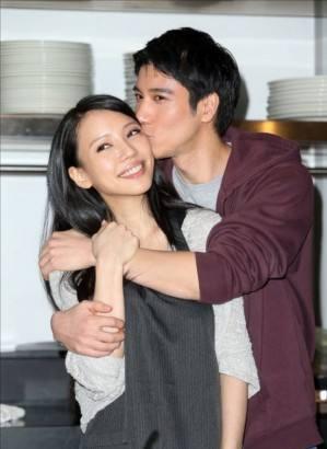 力壓舒淇嫁王力宏！5年生3胎「冠夫姓」的李靚蕾　被閨蜜曝「離婚關鍵」敗在了4個字