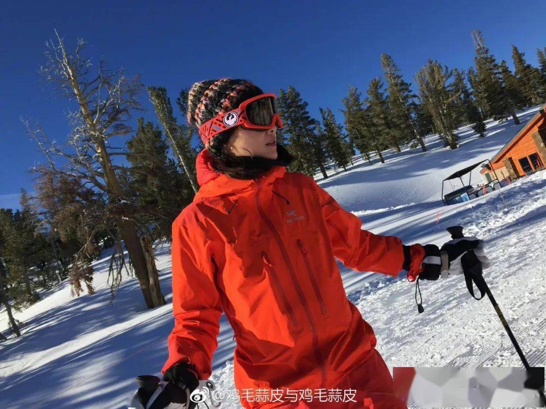 與黃立行戀愛12年不結婚！不願被「一紙婚書」約束　47歲把家「刷成全黑」做自己