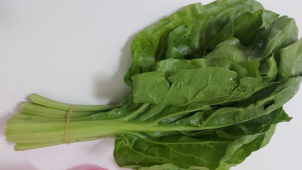 小時候很常吃！他PO照問「這是什麼菜」網驚呼：市面買不到　「老饕揭媽媽味」一吃難忘懷