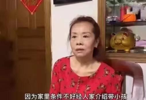 無血緣卻勝似親人！雇主雙雙離去「她義無反顧帶大孩子」　不惜傾家蕩產下跪「無償養育13年」網淚：人間大愛
