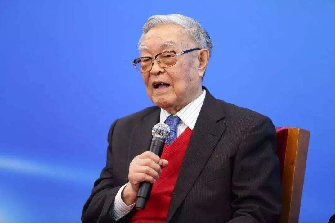 病從口入!92歲老專家研究癌症60年勸:盡量別吃3種食物 一對夫妻最愛吃最後一種共患病「是癌變前兆」