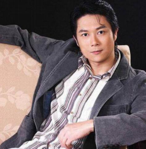 他曾是知名男演員！卻因患病「上廁所都困難」　今48歲未婚「卻有4個孩子」很知足
