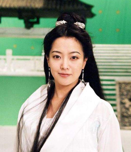 韓國第一美女！因女兒醜被質疑整容「稱五官張開就好了」　11年後卻被打臉：原形畢露了