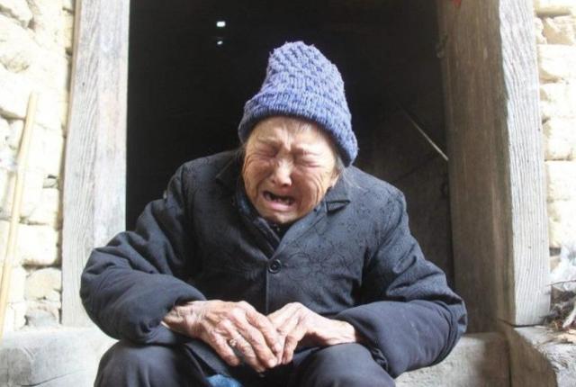 老祖宗忠告「老人招人嫌，走後欠三年」！　為何「會欠三年」？聽完才知其中深意