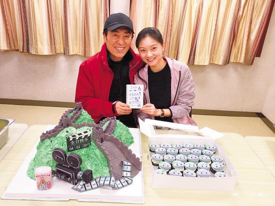 不計前嫌！她嫁大31歲名導演「婆婆極力反對」　婚後成賢內助「照顧婆婆到臨終」夫家愧疚改觀