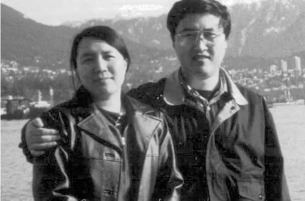 博士後消失20年！美國矽谷工作「母親病重離去」都不回來　被指責不孝「哥哥揭露隱情」不怪他