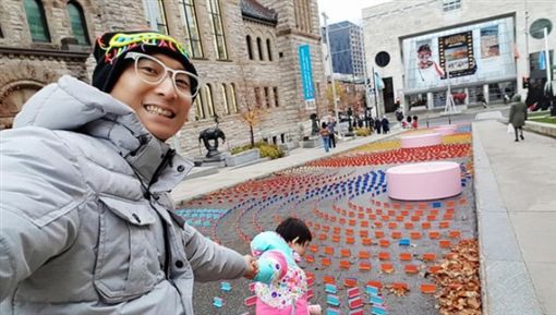 一度放開彼此的手！浩子「工作長期不在家」老婆沒安全感　結婚11年「曝挽救感情妙方」網讚：模範老公❤