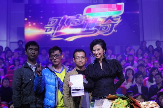 過年前痛失母親！葉倩文如今「無父母又無兒女」　辛酸曝心聲「至親只剩下老公」