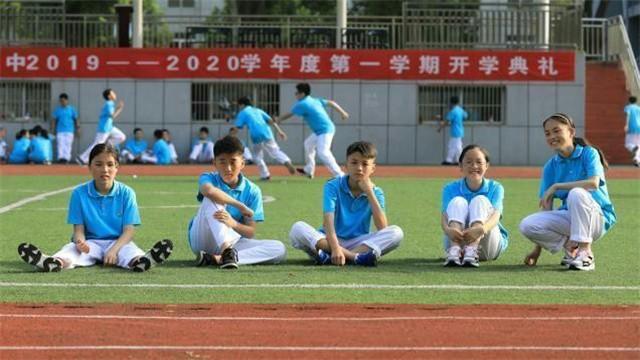 五倍驚喜！清寒小夫妻「意外迎來五胞胎」咬牙堅持扶養　手忙腳亂「再苦也要帶大孩子」現況感動全網