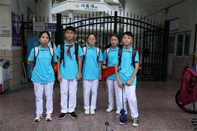 五倍驚喜！清寒小夫妻「意外迎來五胞胎」咬牙堅持扶養　手忙腳亂「再苦也要帶大孩子」現況感動全網