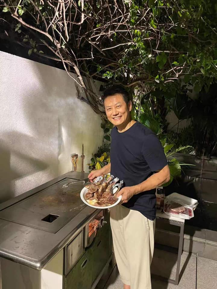 以為隔天能出院！徐乃麟錄影途中「接到爸爸病危」當晚便離開　懊悔莫及：我是不孝子