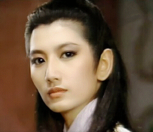 輕生超過10次!台灣女星「陳屍3天飄惡臭」父母見死不救 結婚2天驚覺嫁錯人「看醫生被罵丟臉」