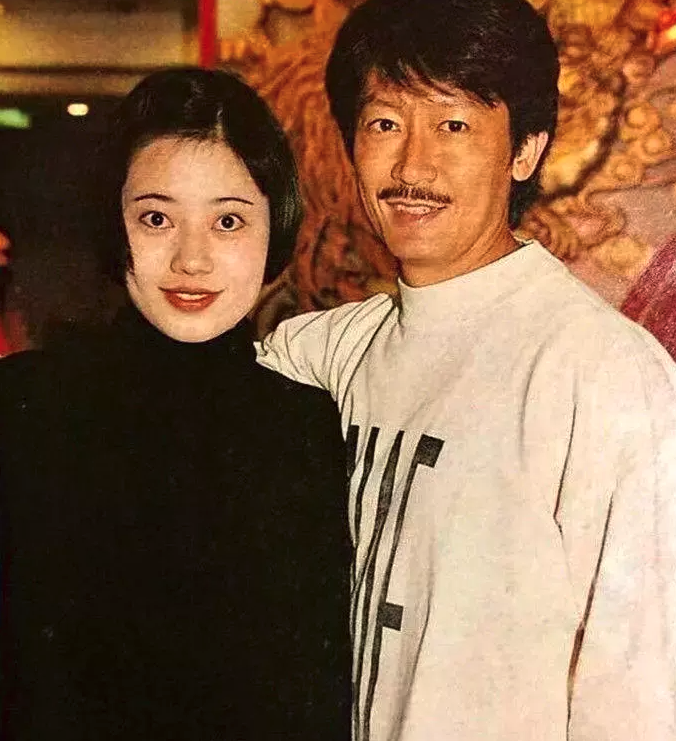 曾和成龍並駕齊驅！73歲男星「愛女跳樓身亡」2年後患罕癌　暴瘦15公斤「出門無人認出」近況曝光