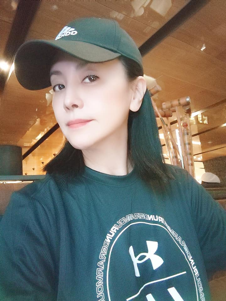 別結婚了吧！田麗「3段情經驗太豐富」享受單身：我快樂就好　歸隱台東山林「和20多位家人作伴」