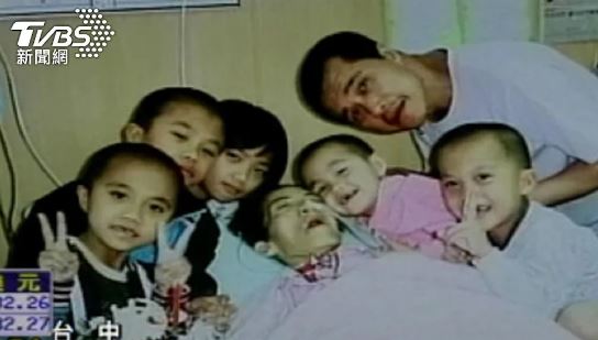 「合吃一碗麵」感動全台！孝順5兄妹「16年後不負母遺願」　「她勇奪新人獎」爸爸欣慰喊：沒做歹