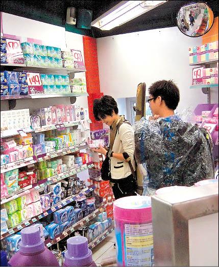 聽不懂！女友要求「幫我買黃鼠狼」男友滿頭問號　店員笑了「要講台語才懂」網友大開眼界