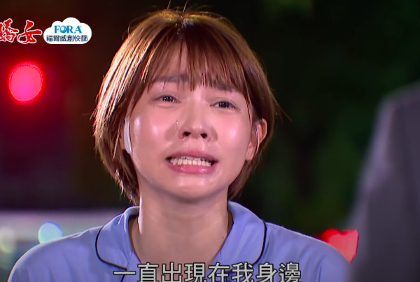 才剛同框拜年！陳志強「單親母突掛急診」他緊牽媽媽手　不捨喊話「最遺憾未說我愛您」