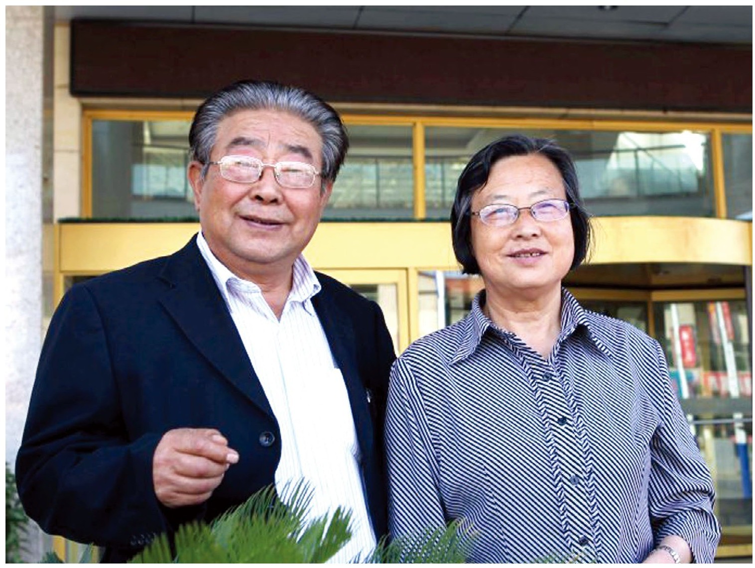 老同學你在嗎？80歲爺爺錯發簡訊「誤傳給陌生高中生」　意外變忘年之交「揭開動人往事」結局感動全網