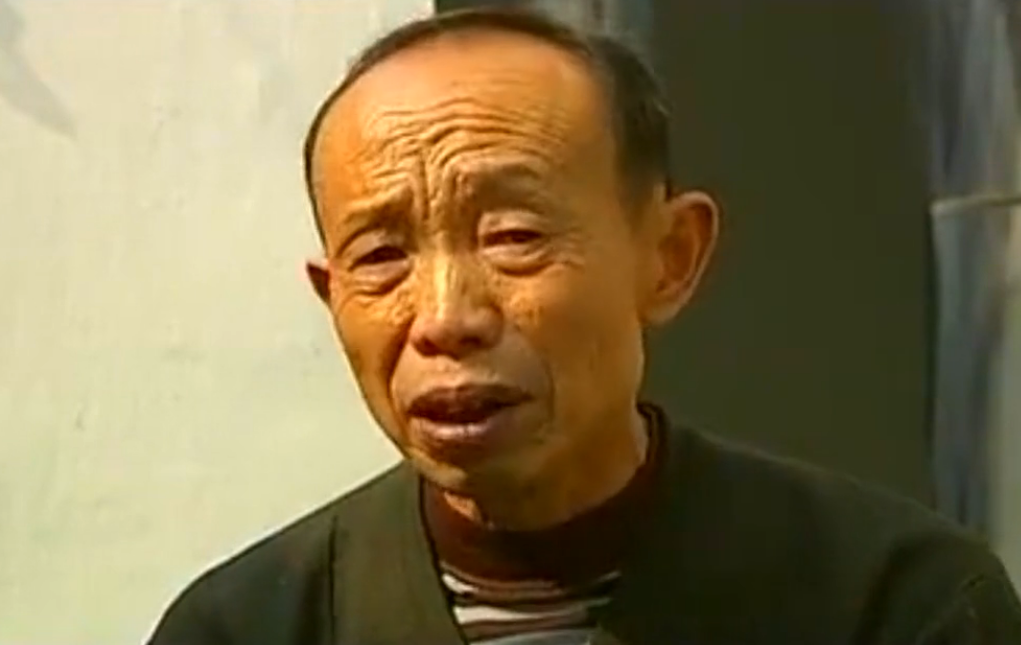 一模一樣！她們做閨蜜34年後「突然做DNA」竟是雙胞姐妹　揭開多年真相：狠心父決定「讓親母早逝」