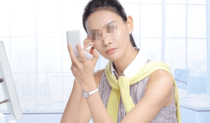 腸胃非常脆弱！23歲女「渾身瘙癢」確診胃癌　提醒：2處發癢恐是癌症「警告」