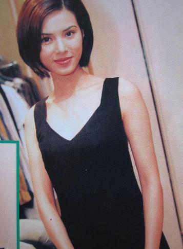 錯付10年青春！最美小龍女有求必應「戀情卻成一場空」　三度被甩後「55歲近況曝光」取悅自己就好