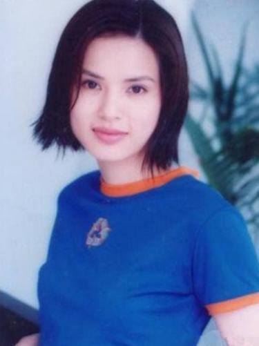錯付10年青春！最美小龍女有求必應「戀情卻成一場空」　三度被甩後「55歲近況曝光」取悅自己就好