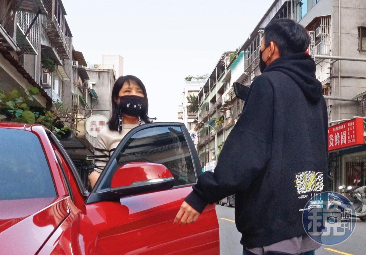 剛宣布離婚！澎恰恰身邊「出現紅粉知己」幫忙處理家務　前妻「一聽到她的身分」立刻變臉回應了
