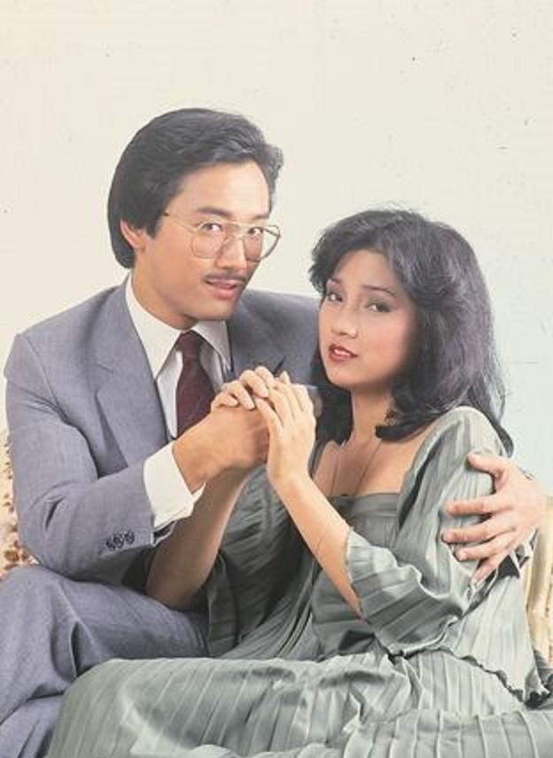 遭誤解多年！女星「被冤指害人罪魁禍首」真相大白她早以釋懷　60歲「與丈夫恩愛32年」：嫁對人真的很幸福