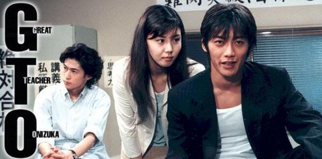 帥氣戲劇男神！當年「演酷帥教師爆紅」　51歲「私下與老婆約會被拍」甜如偶像劇❤️