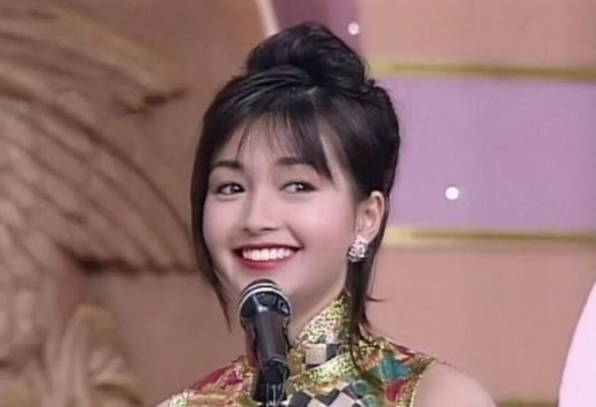 果斷拒黎明買房追求！影視女神「淡出18年洩近況」低調轉行當護士　「坦承人生遇大起落」公開消失真相