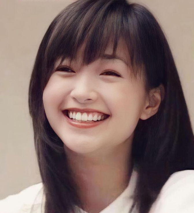 果斷拒黎明買房追求！影視女神「淡出18年洩近況」低調轉行當護士　「坦承人生遇大起落」公開消失真相