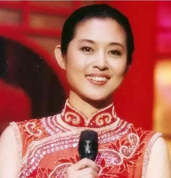 歷經千辛萬苦！她與男友8年情「敵不過小三懷孕」　婚後又被拋下「獨養兒12年獲幸福結局」卻嘆：如有來生願無至親