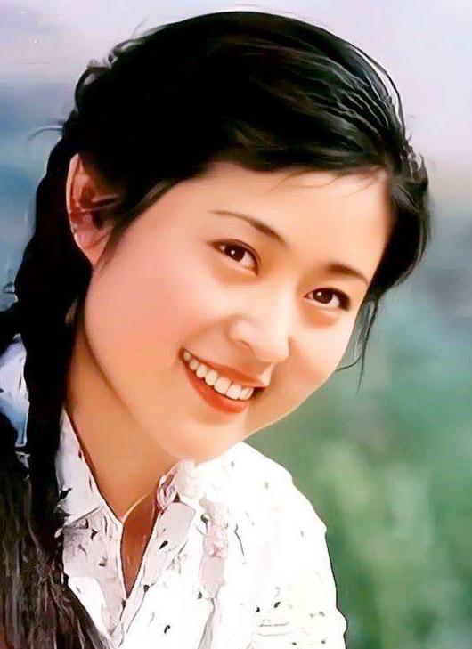 歷經千辛萬苦！她與男友8年情「敵不過小三懷孕」　婚後又被拋下「獨養兒12年獲幸福結局」卻嘆：如有來生願無至親