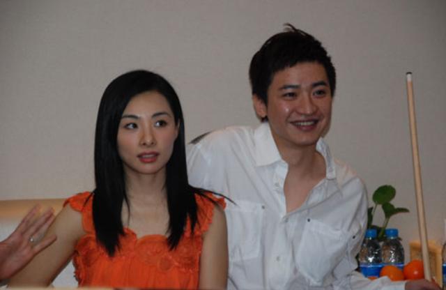 不嫁豪門嫁愛情！體操皇后獲獎無數「閃嫁窮學生」　如今「40歲現況曝光」網驚：幸福是無價的