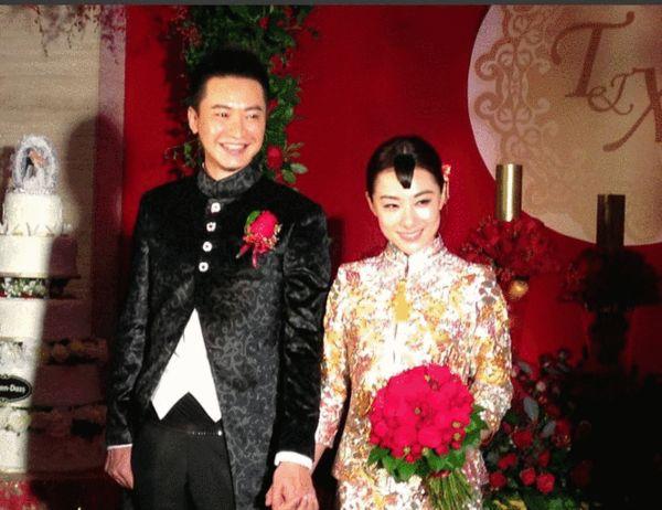 不嫁豪門嫁愛情！體操皇后獲獎無數「閃嫁窮學生」　如今「40歲現況曝光」網驚：幸福是無價的
