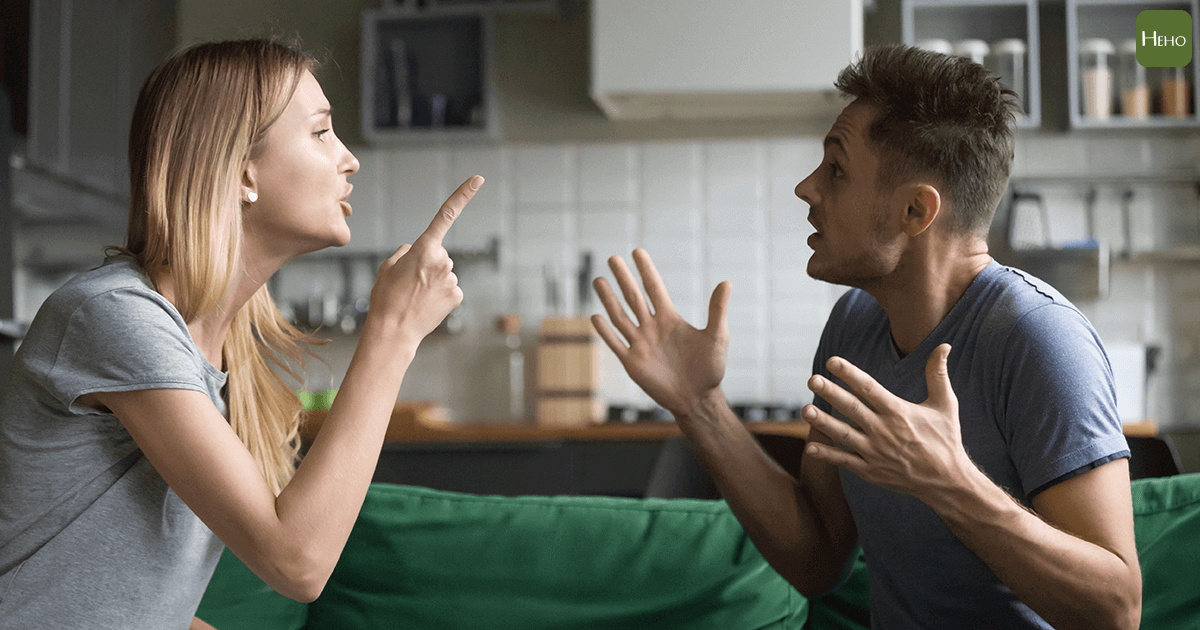 台灣人沒責任感？工廠老闆「堅持只聘移工」老婆氣炸：不愛台灣　抱怨「老婆生小孩也要請假」2派人吵翻