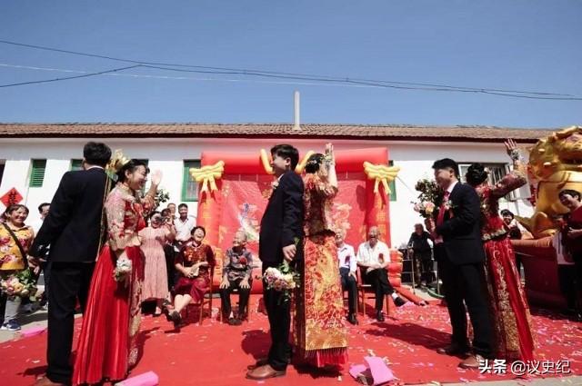 最強三胞胎！3兄弟做什麼都一起「考上同大學分數連號」　10年後「連結婚都要同一天」媽媽樂壞