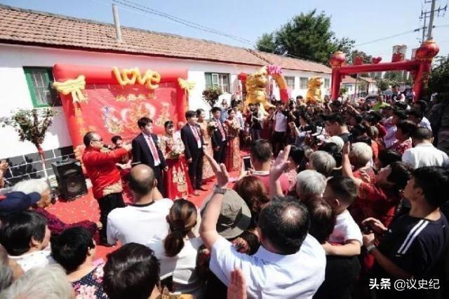最強三胞胎！3兄弟做什麼都一起「考上同大學分數連號」　10年後「連結婚都要同一天」媽媽樂壞