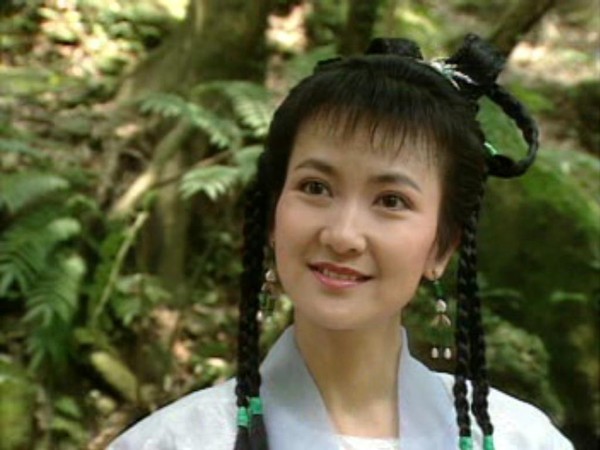 當紅隱退嫁富商！婚姻被插足「失去孩子被判無法生育」又離婚　堅強撐過「與養女相依為命」64歲現況曝光