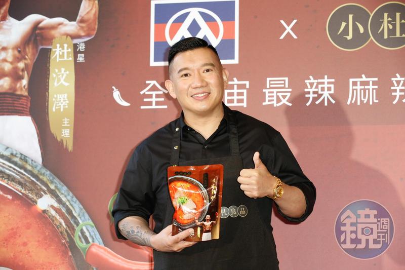 港人來台沒健保！付不出醫藥費「恐終生殘廢」淚崩無助　男星一聽「霸氣全買單」：看護錢也包了